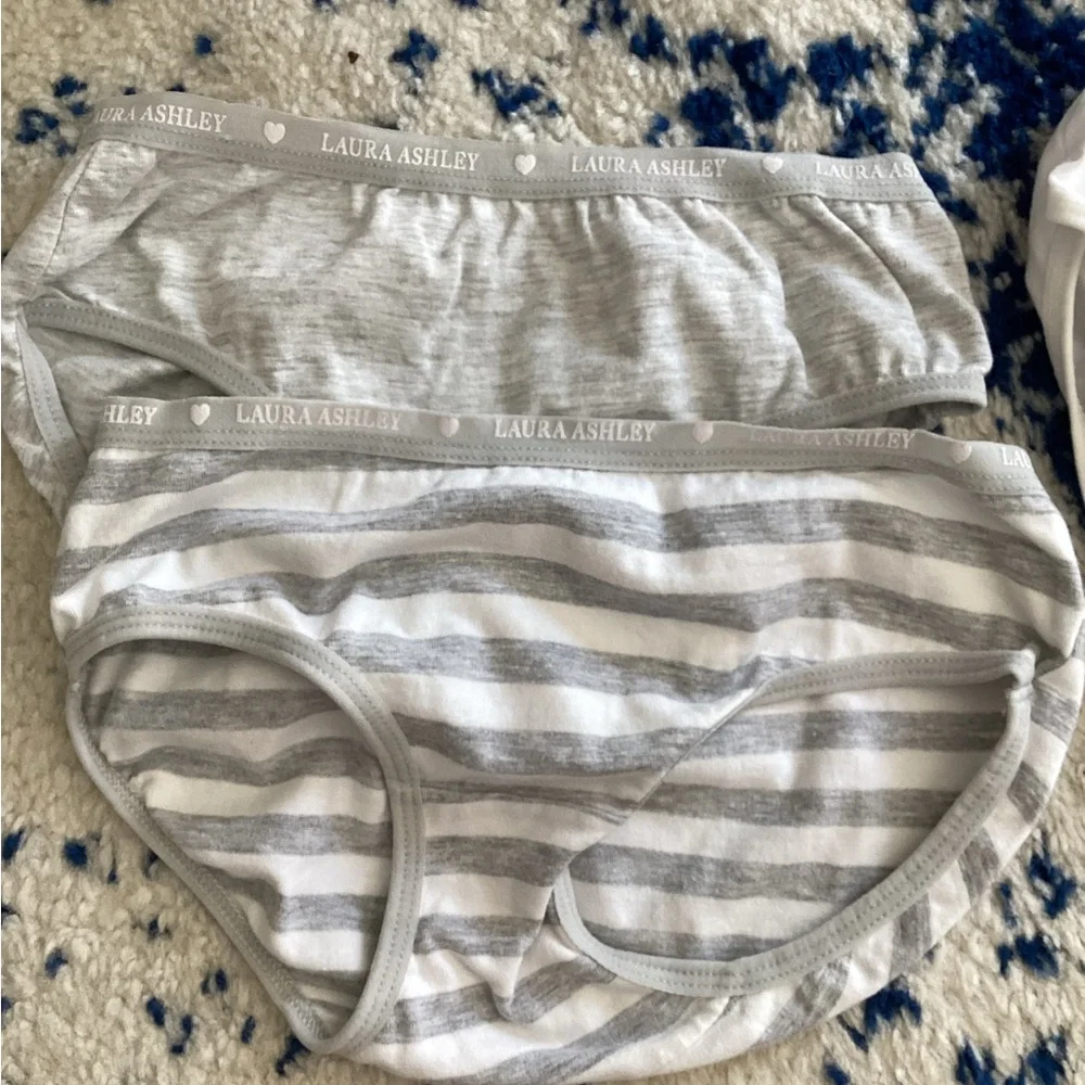 Girls  Black Sports Bra with Colorful Panties and black tights - Picture 5 of 16